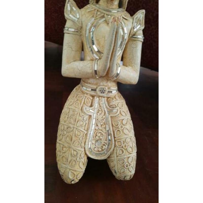 prachtge grote houten buddha