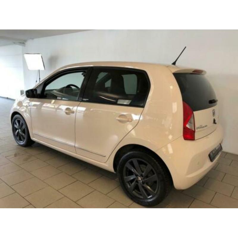 SEAT Mii 1.0 Mii by Mango SPECIALE UITVOERING ALCANTARA ZWAR