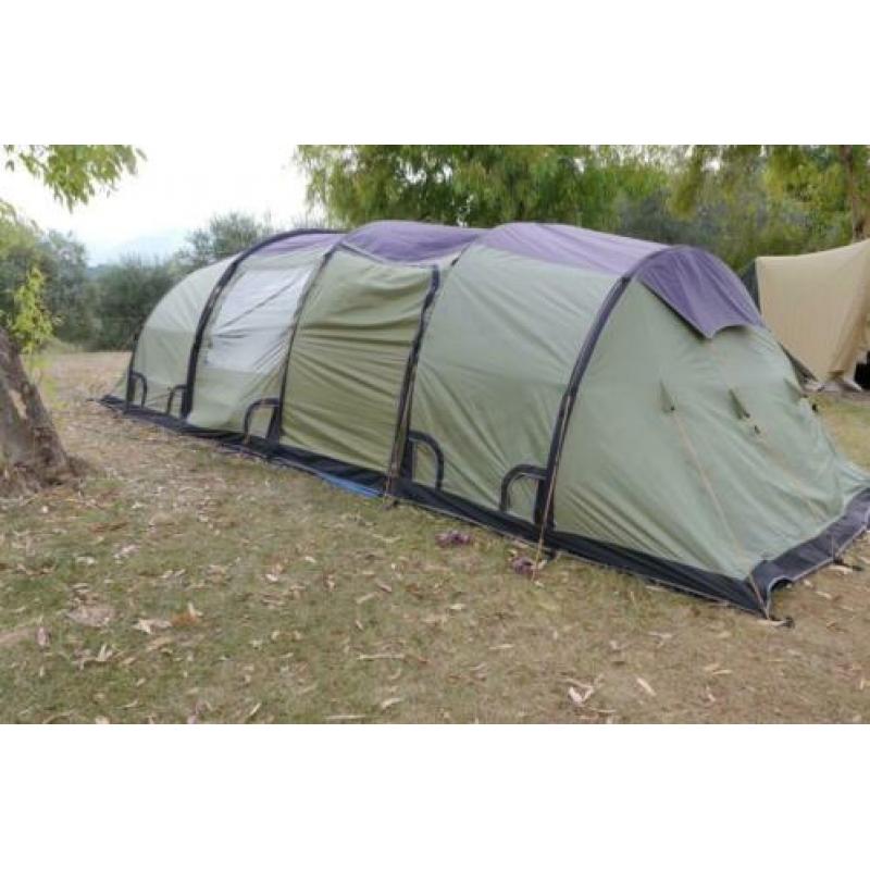 Vango Airbeam Infinity 800 tent te koop