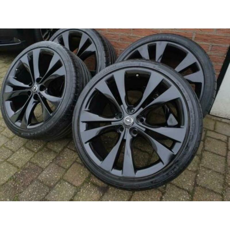 20 inch ORIGINEEL OPEL OPC velgen met Bridgestone banden!