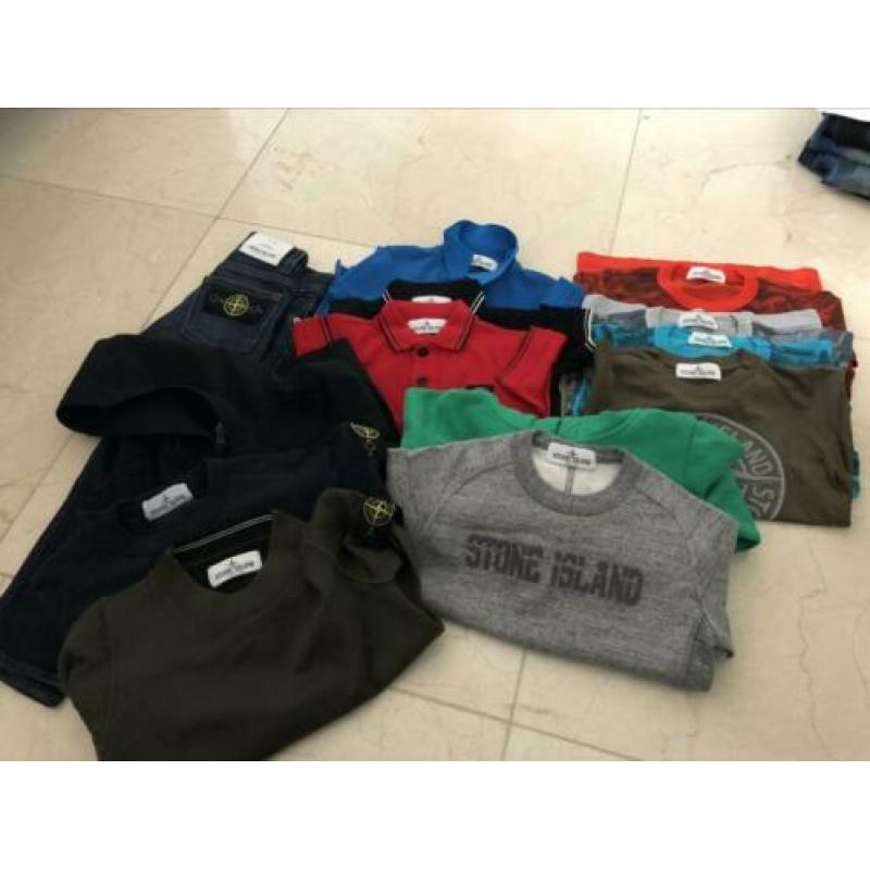 Gucci, moncler, stone island, dsquered2 maat 116
