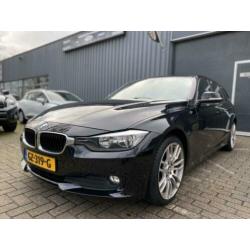 Bmw 3-serie Touring 316d Automaat,Grootbeeld Navigatie,Stoel
