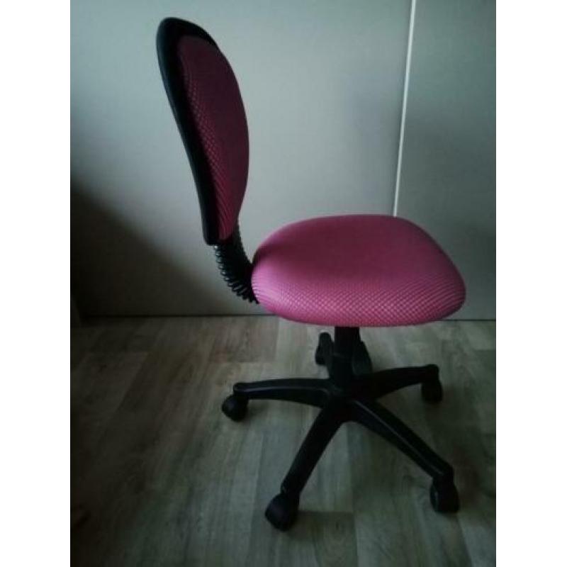 Leuke roze bureaustoel