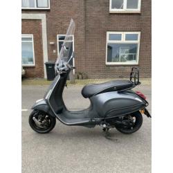Vespa primavera 25km/h, 4 takt, BWJ 2014