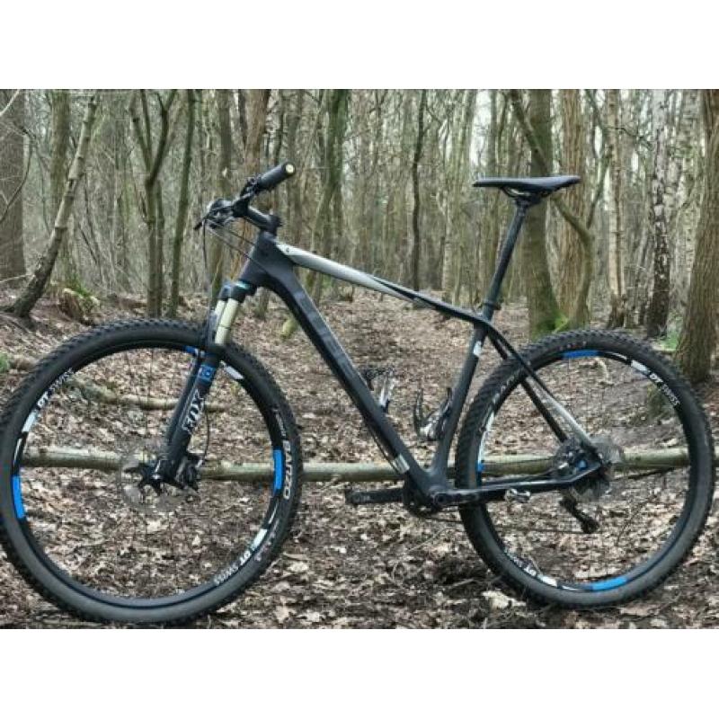 Cube Reaction Pro 29er FULL CARBON Mountainbike