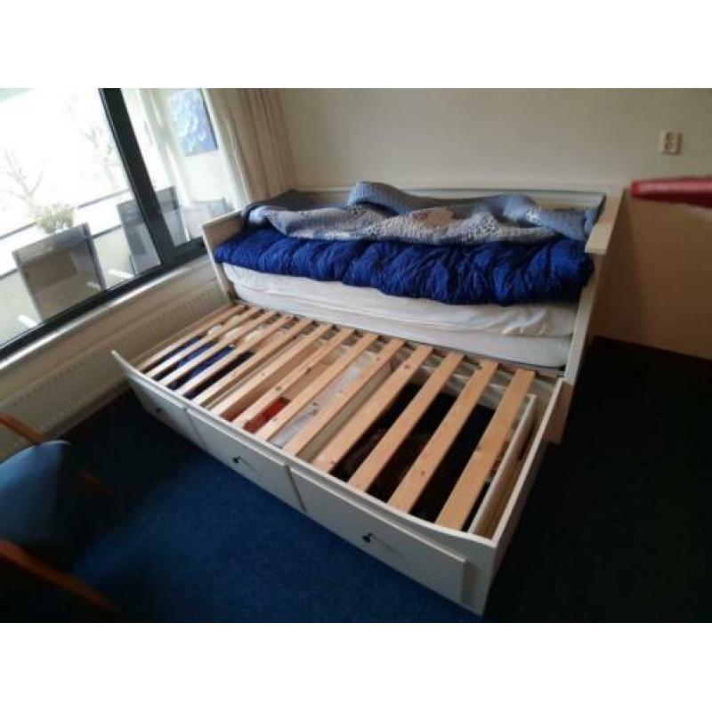 Hemnes bedbank