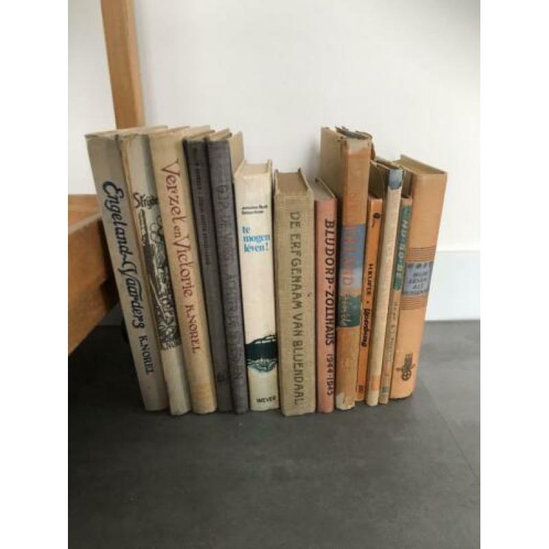 Diverse soorten geschiedenis boeken