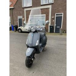 Vespa primavera 25km/h, 4 takt, BWJ 2014