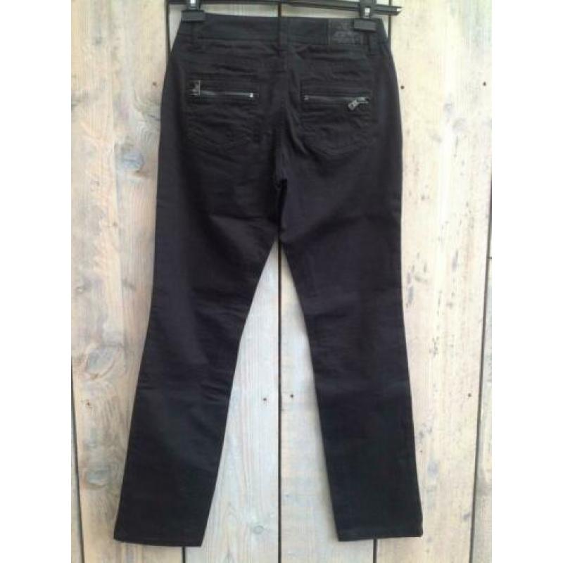Nieuwe broek van Esprit - Maat 32