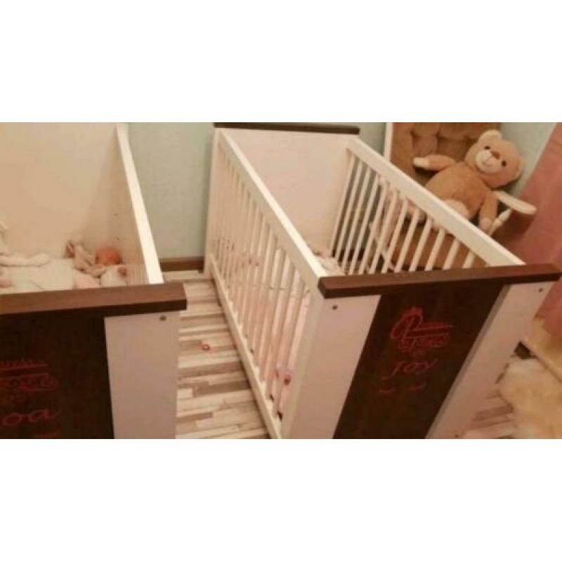 TWF Turijn babykamer (tweeling)! €375,- is direct ophalen!!