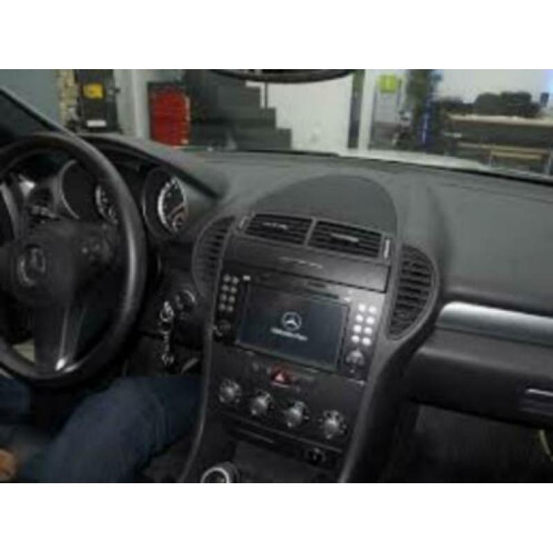 Navigatie Mercedes slk bouwjaar 2005 dvd parrot carplay most