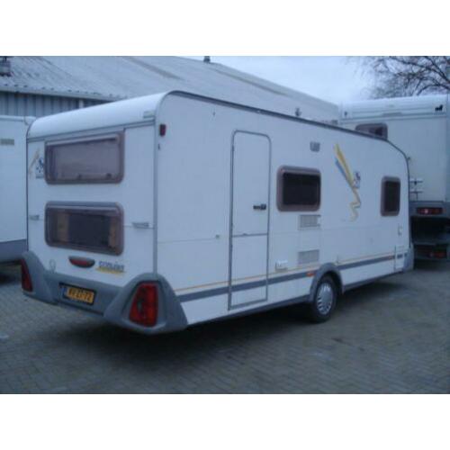 Knaus Sudwind 500 TKM + Voortent + Stapelbed