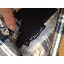 Question NIEUWE top donkerblauw met satijnen bloes S