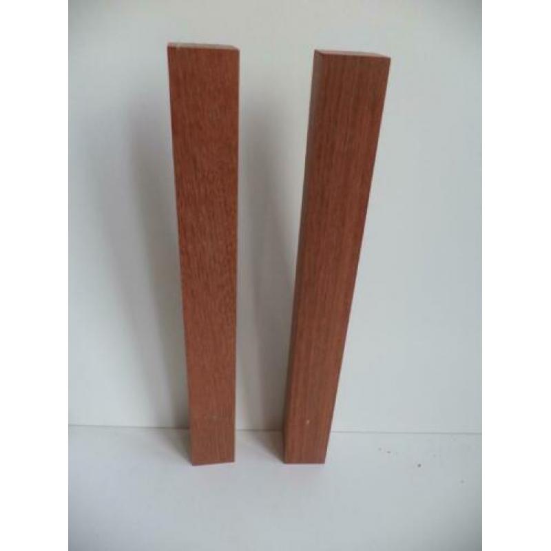 jatoba houten balkjes draaiwerk, heften handvaten geschaafd