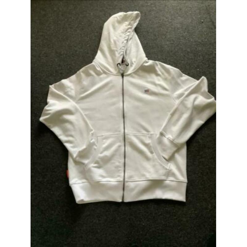 Aangeboden vest wit merk Superdry