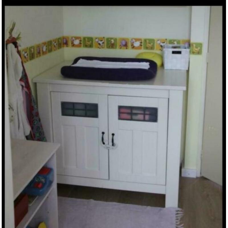 €150 bij ophalen deze week! Erg leuke babykamer Megane
