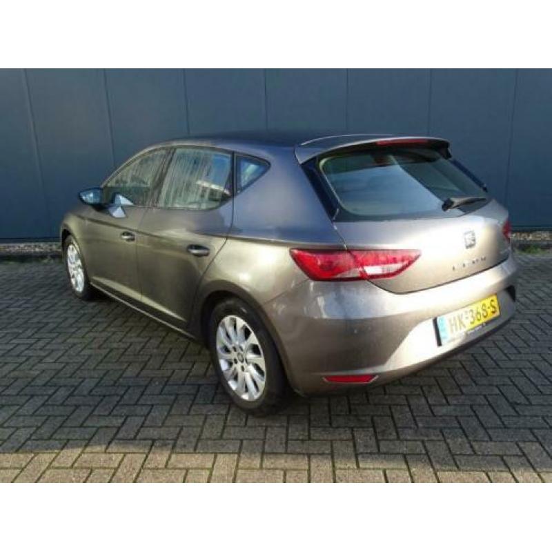 Seat Leon 1.0 EcoTSI 115PK 2015 Grijs 5drs