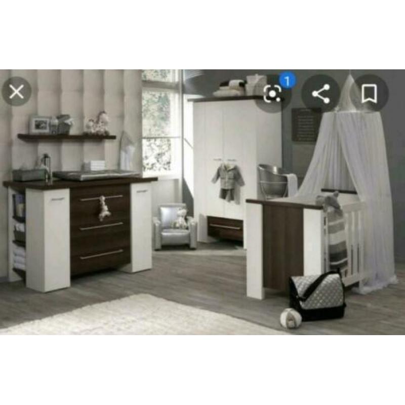 TWF Turijn babykamer (tweeling)! €375,- is direct ophalen!!