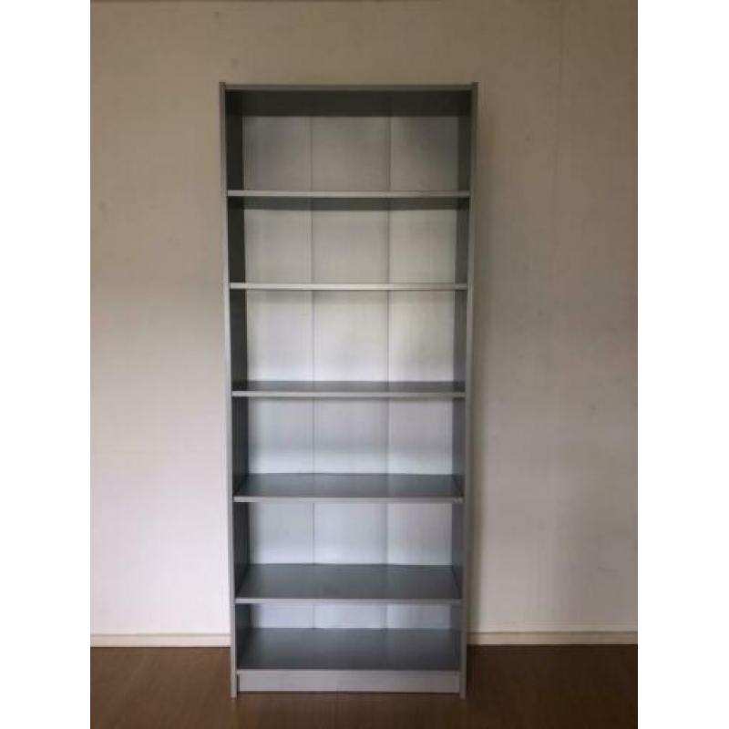 Billy boekenkast zilver/grijs 80x28x202