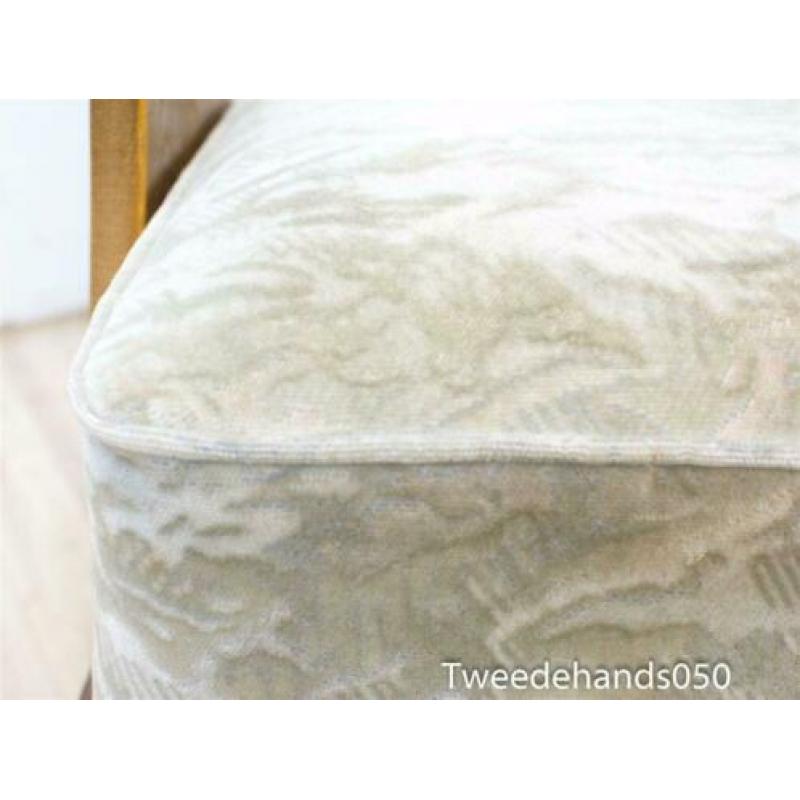 Eiken grootmoeders fauteuil 88331