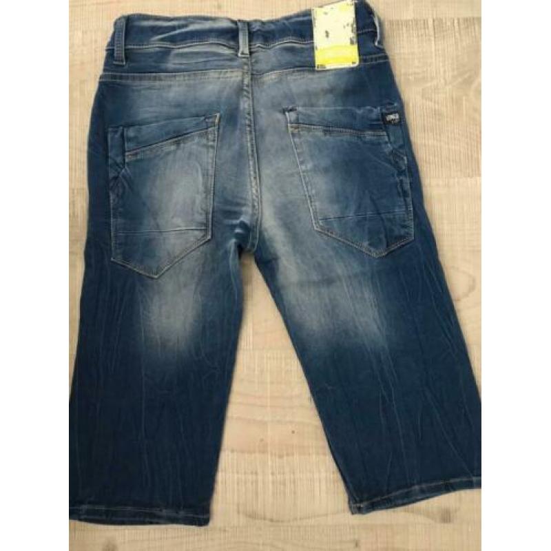 NIEUW: STOERE skater van VINGINO mt 11-146