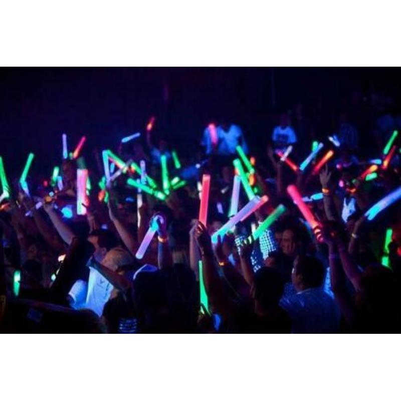 Led foamsticks multicolor leuk voor de carnaval