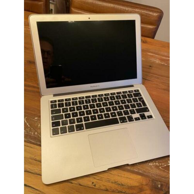 Apple MacBook Air 13”