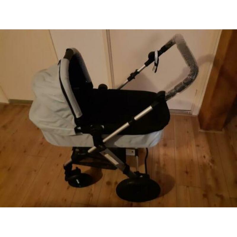 Nieuwe kinderwagen