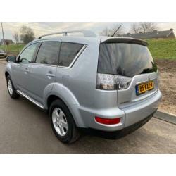 Mitsubishi Outlander 2.0 Intro Edition Trekhaak,Half leer,na