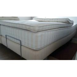 1-persoons boxspring 90 x 200 in uitstekende staat
