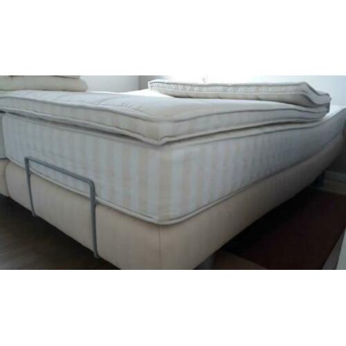 1-persoons boxspring 90 x 200 in uitstekende staat