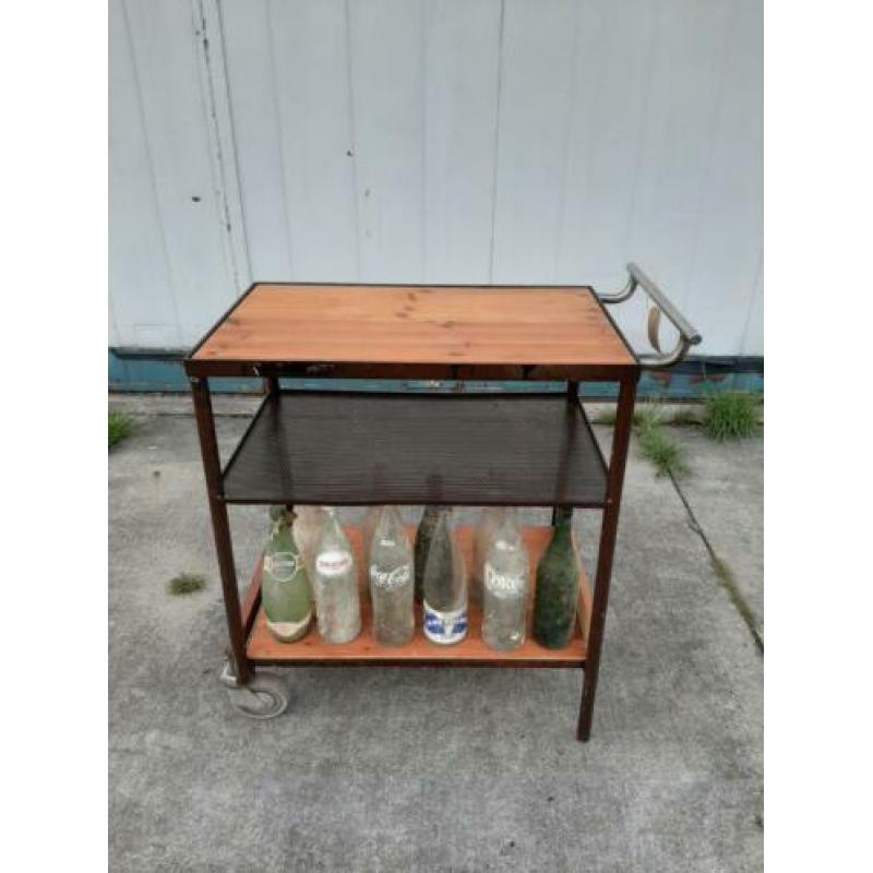 industriele vintage trolley keukentrolley sidetable