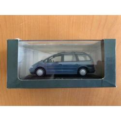 Minichamps: Ford Galaxy 1995-2000