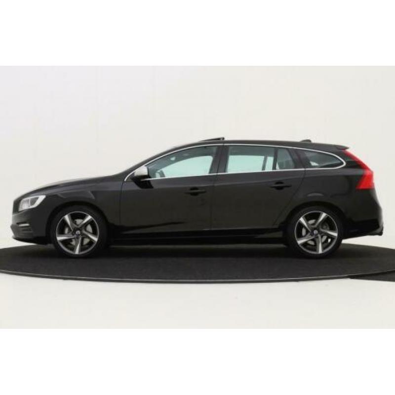 Volvo V60 D5 R-Design | Aut | Camera | Schuif/kanteldak | Xe