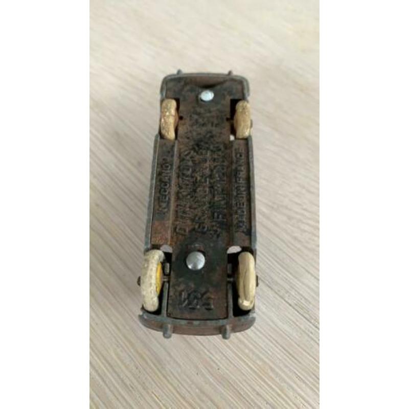 Dinky toys fiat 1200 grand vier