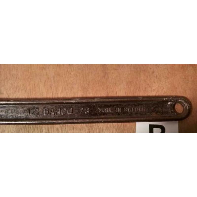 Bahco moersleutels 10" en 12" (8072 73 72)
