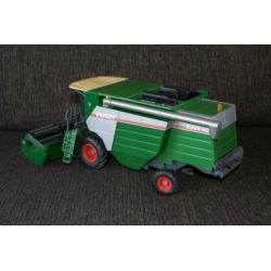 Siku Fendt 8350 AL maaidorser