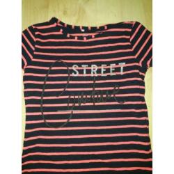 Mooi streepjes shirt van Name it (122-128)