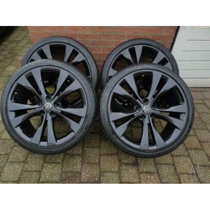 20 inch ORIGINEEL OPEL OPC velgen met Bridgestone banden!