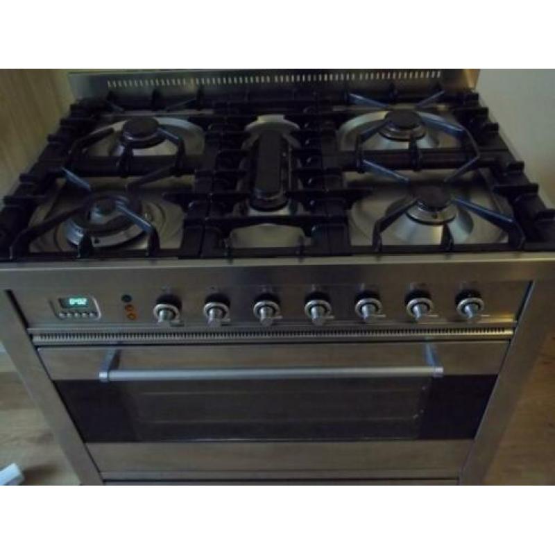 Rvs luxe fornuis Boretti met hete luchtoven 90 cm