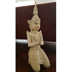 prachtge grote houten buddha