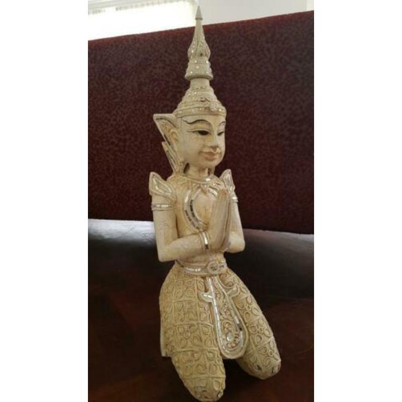 prachtge grote houten buddha