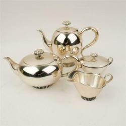 Wilkens zilveren art deco koffie en theeset