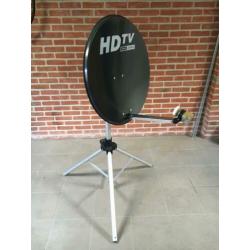 Satelliet schotel met standaard