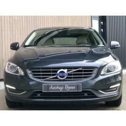 Volvo V60 2.4 D6 Twin Engine R-Design 2015 Grijs