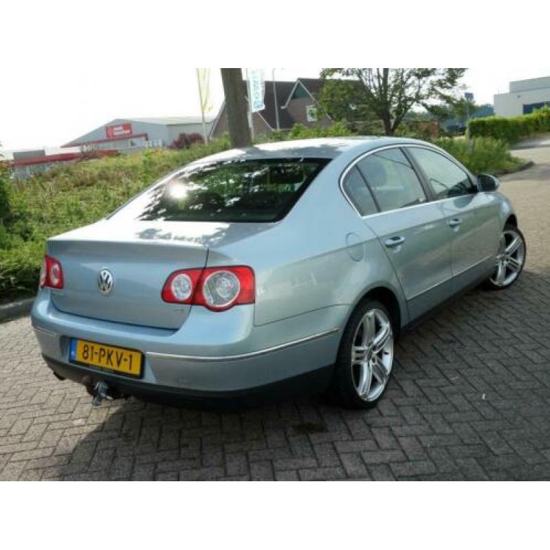 Volkswagen PASSAT PASSAT; FSI 85 KW Navigatiesysteem Airco N