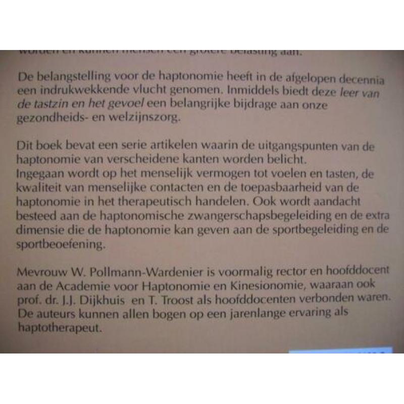 Verkenningen in de haptonomie - W. Pollmann-Wardenier (red.)
