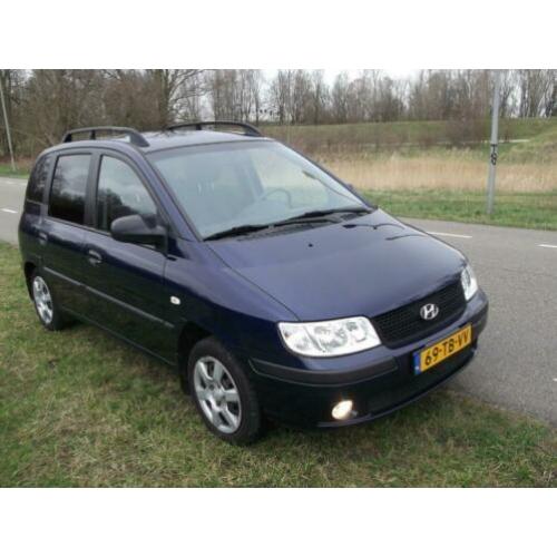 Hyundai Matrix 1.6 2006 Blauw