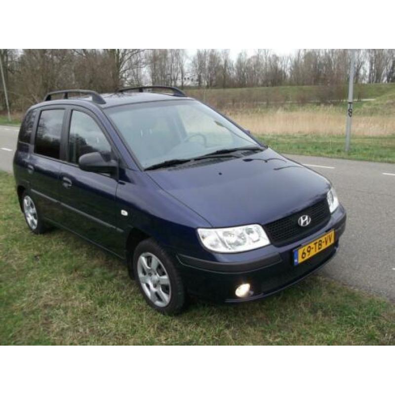 Hyundai Matrix 1.6 2006 Blauw