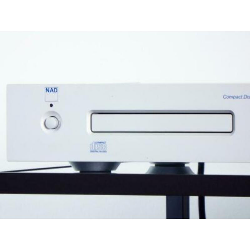 # NAD S500, excellente cd-speler met XLR, 1700€ nieuw #